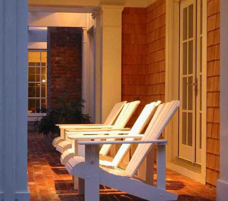 Cape Cod Charm: Designing the Perfect Front Porch